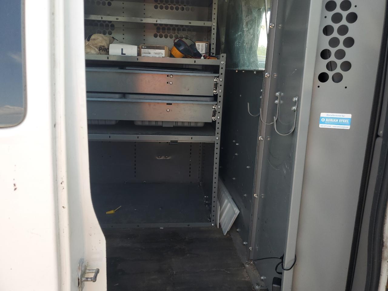 2013 CHEVROLET EXPRESS 2500