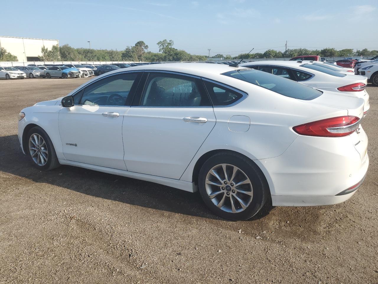 2017 FORD FUSION