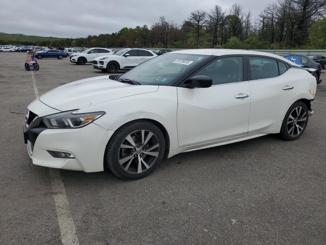 2017 NISSAN Maxima