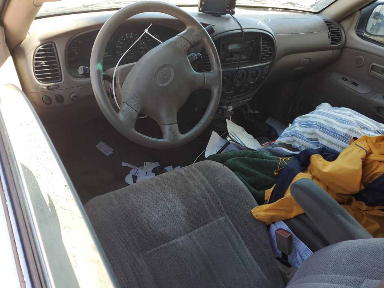 2002 TOYOTA TUNDRA