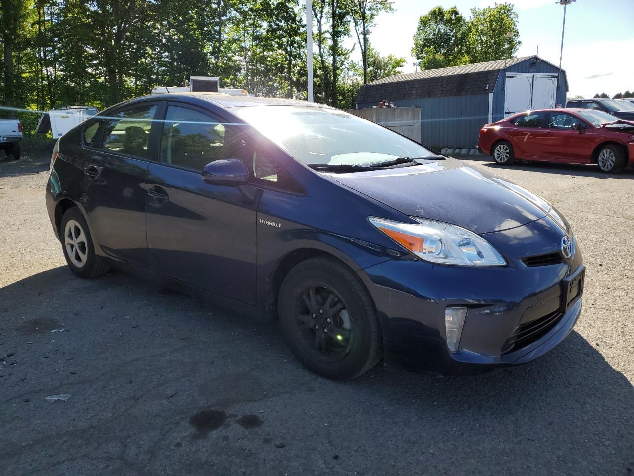 2015 TOYOTA PRIUS