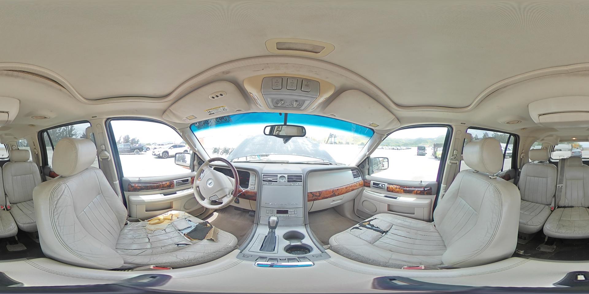 2004 LINCOLN Navigator
