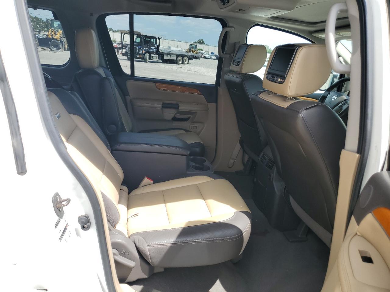 2014 NISSAN Armada