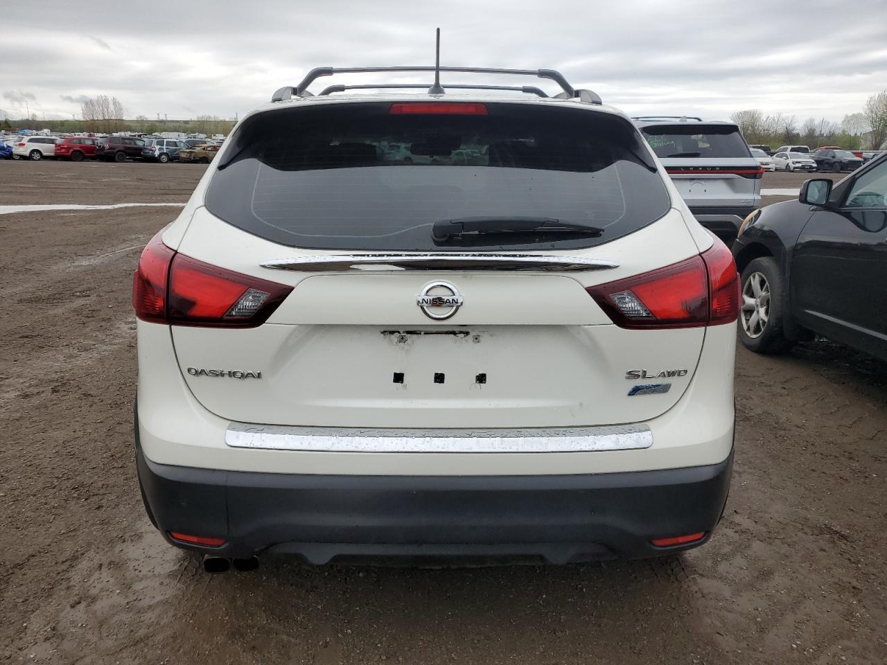 2018 NISSAN ROGUE