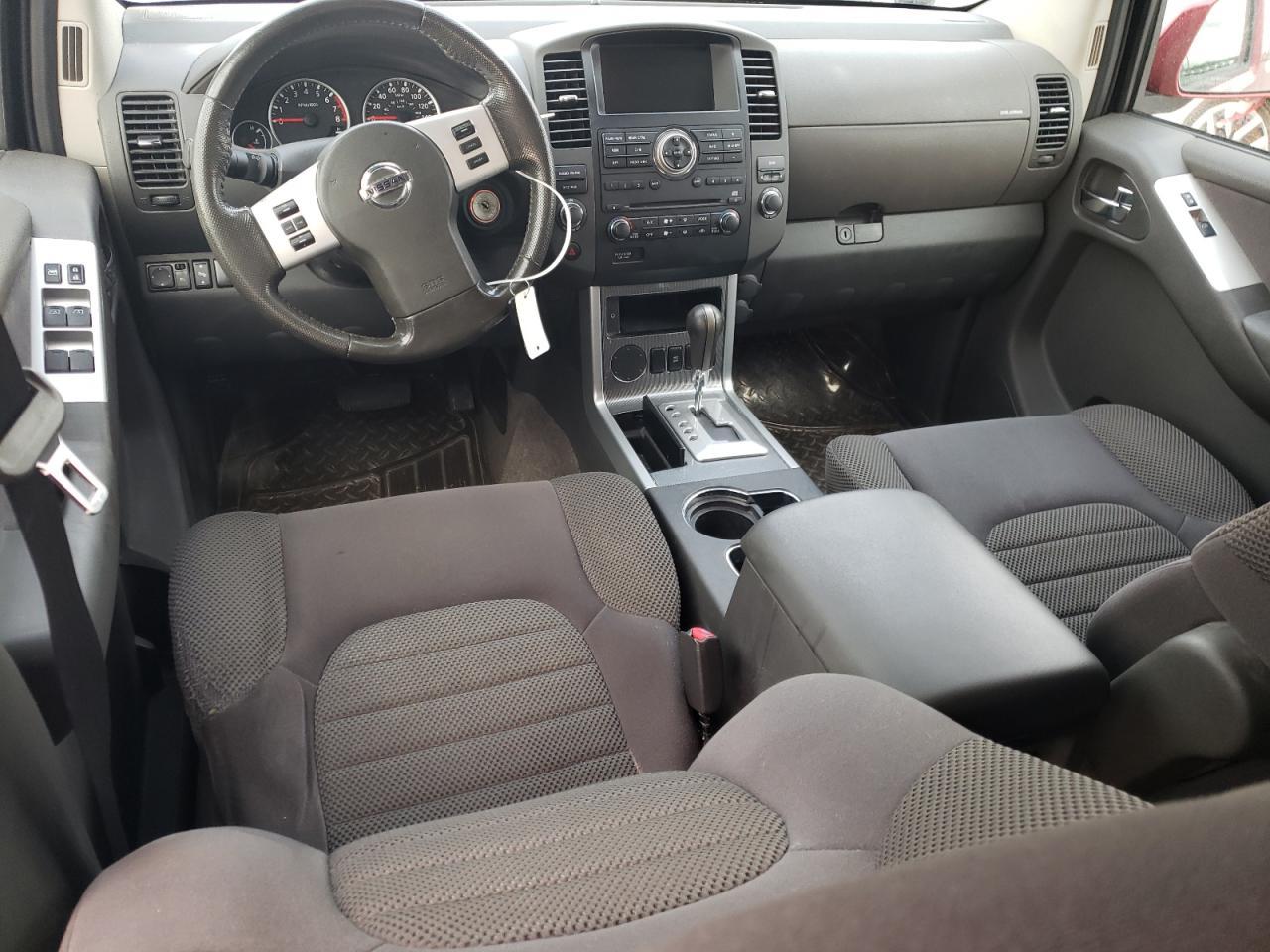 2011 NISSAN PATHFINDER