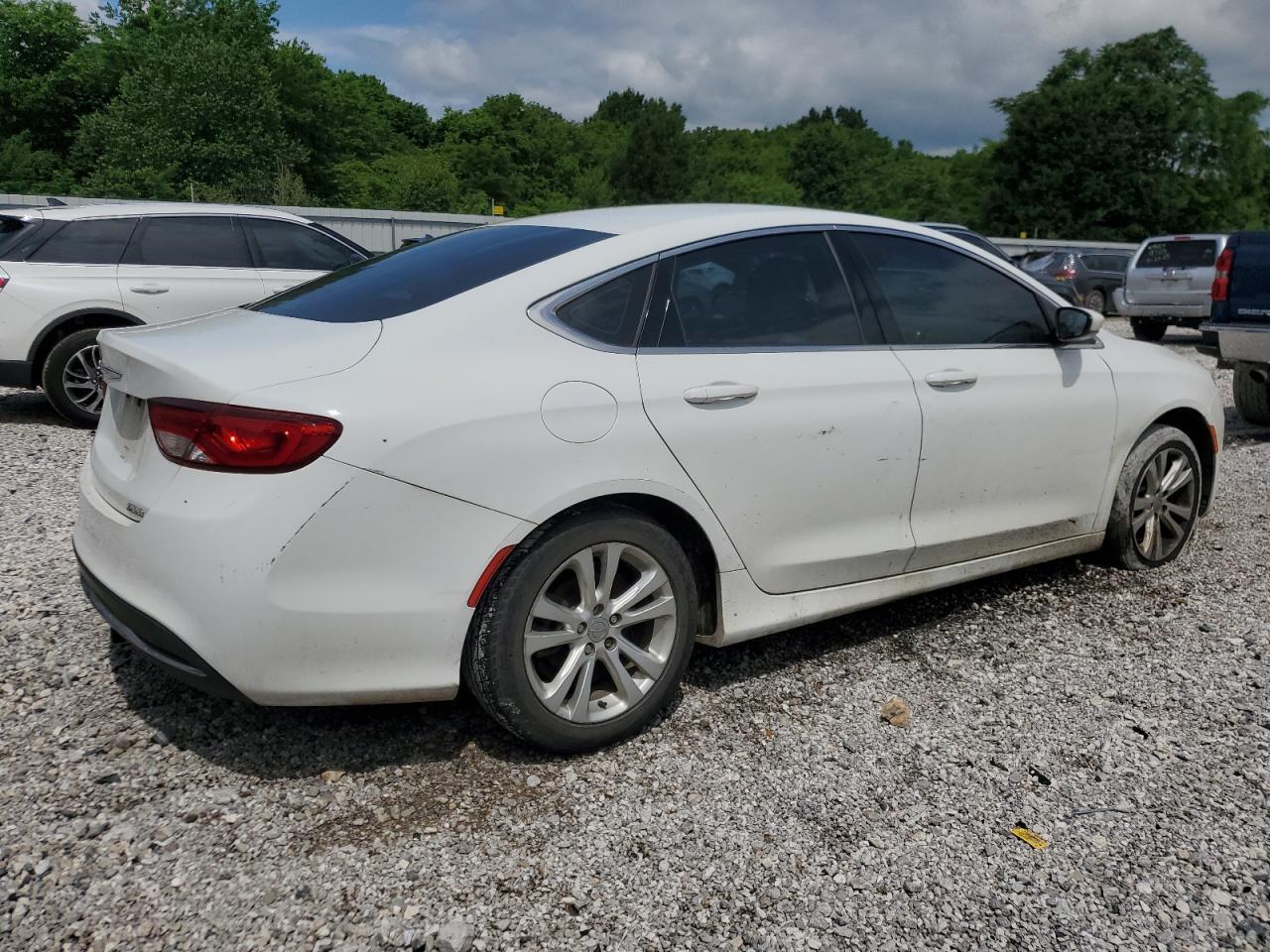2015 CHRYSLER 200