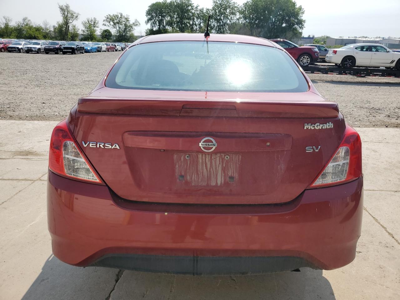 2019 NISSAN VERSA