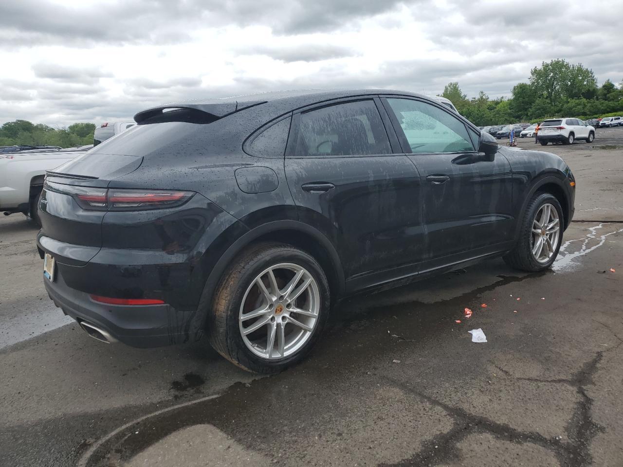 2021 PORSCHE CAYENNE