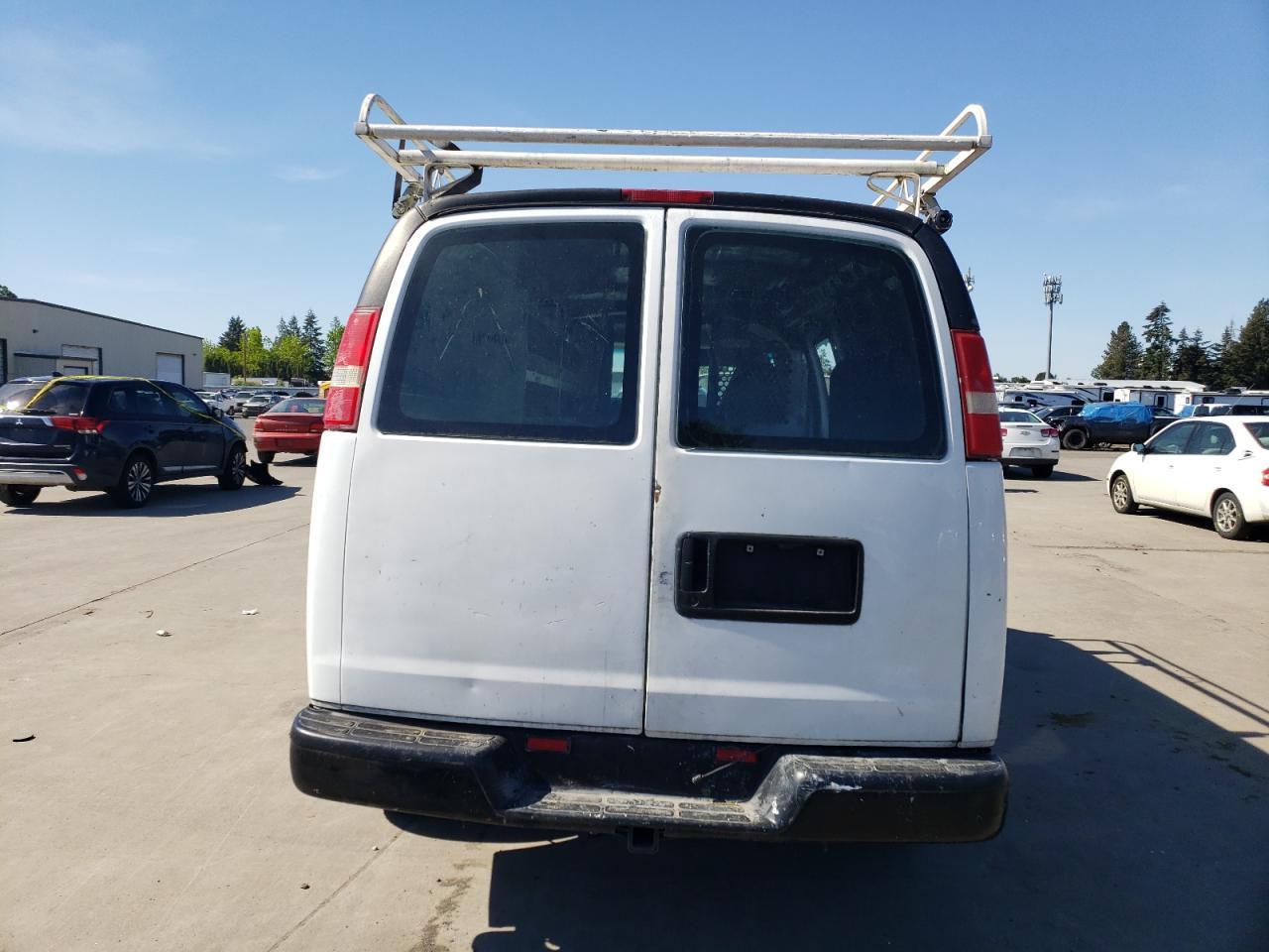 2003 CHEVROLET EXPRESS 2500