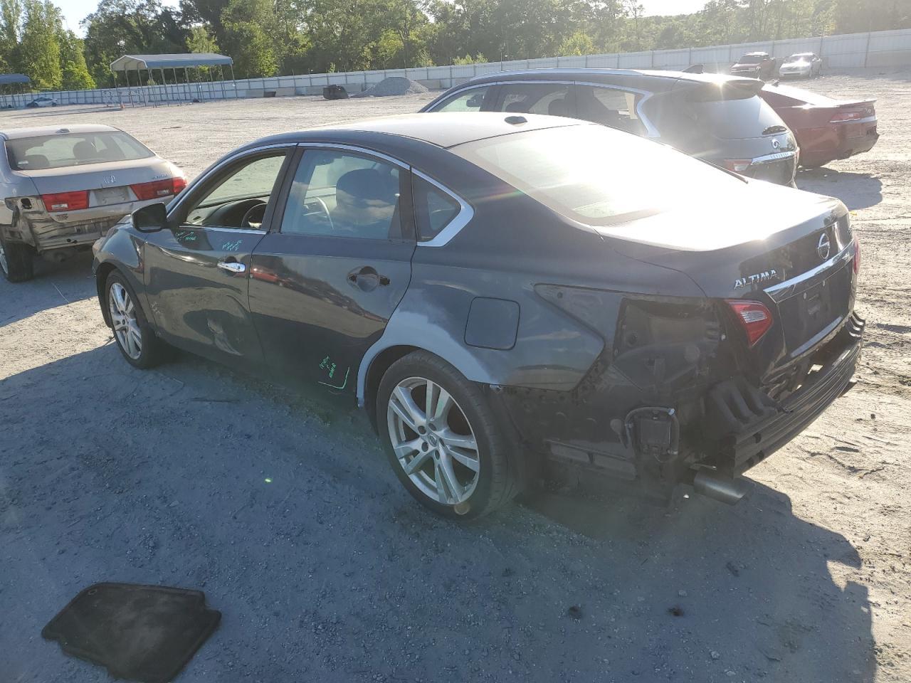 2016 NISSAN ALTIMA
