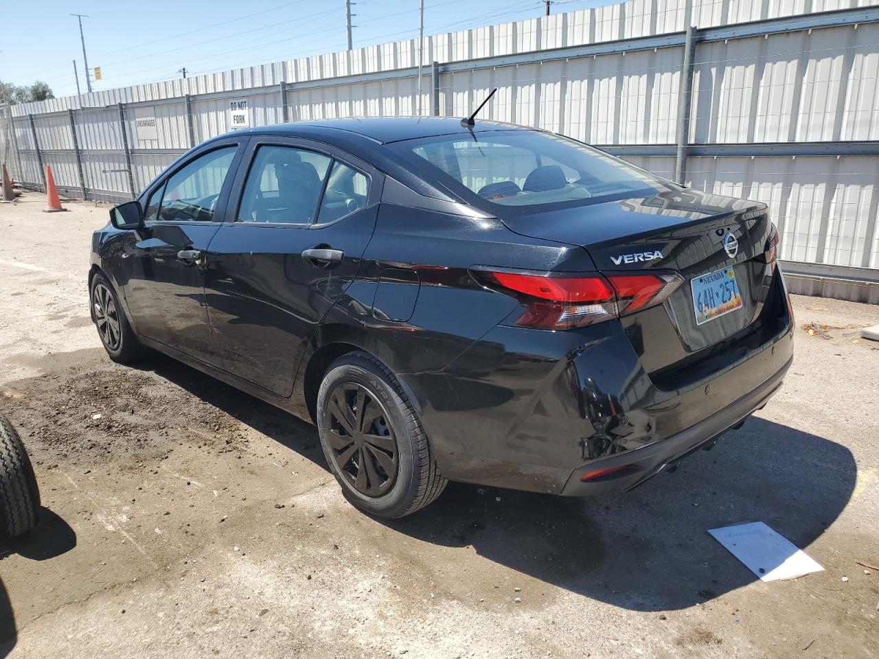 2022 NISSAN VERSA