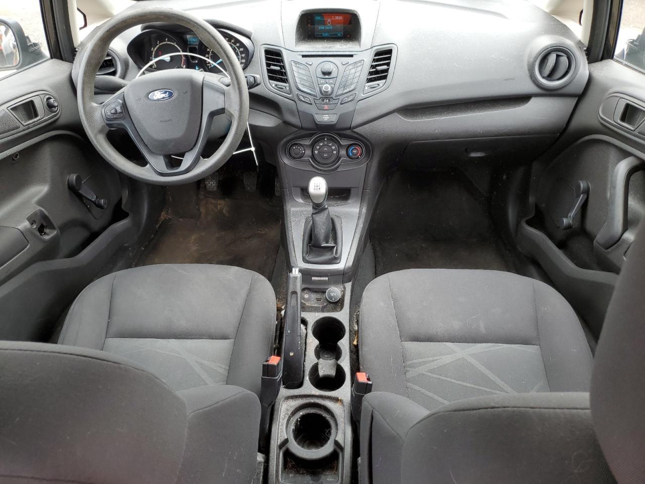 2014 FORD Fiesta