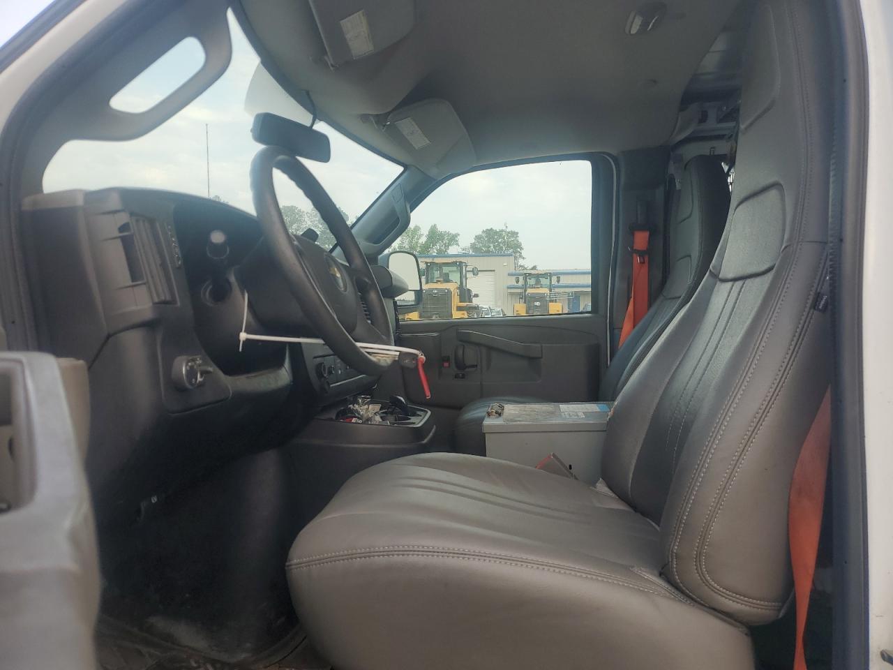 2017 CHEVROLET EXPRESS 2500