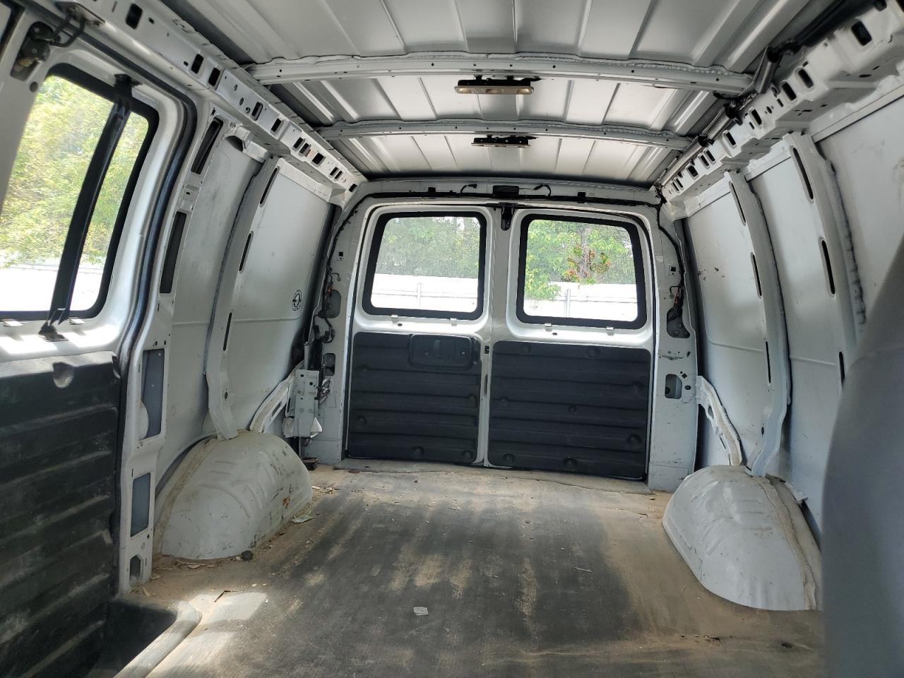 2018 CHEVROLET EXPRESS 2500
