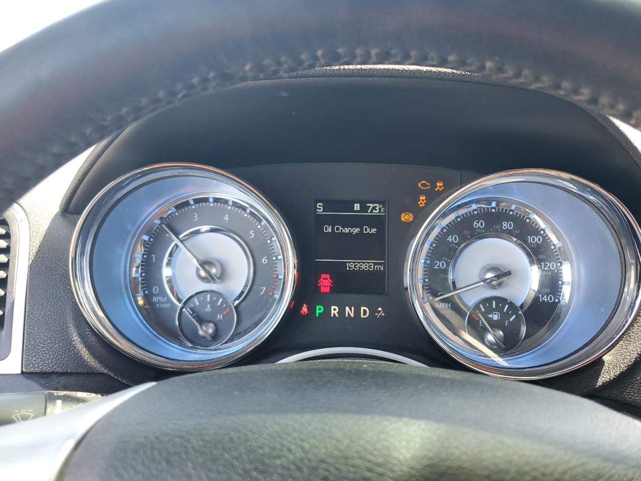 2011 CHRYSLER 300