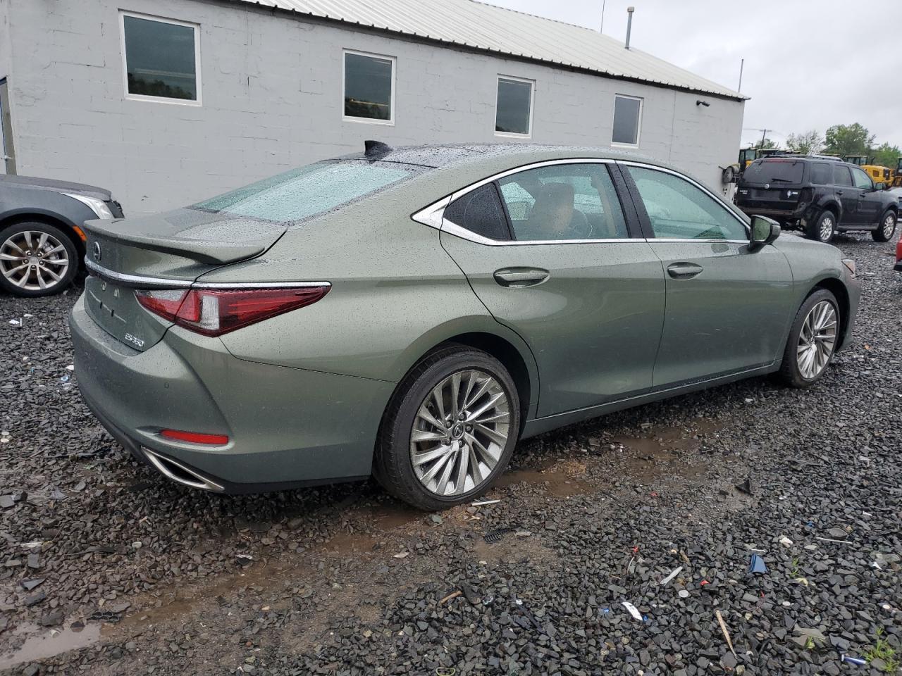 2023 LEXUS ES 350