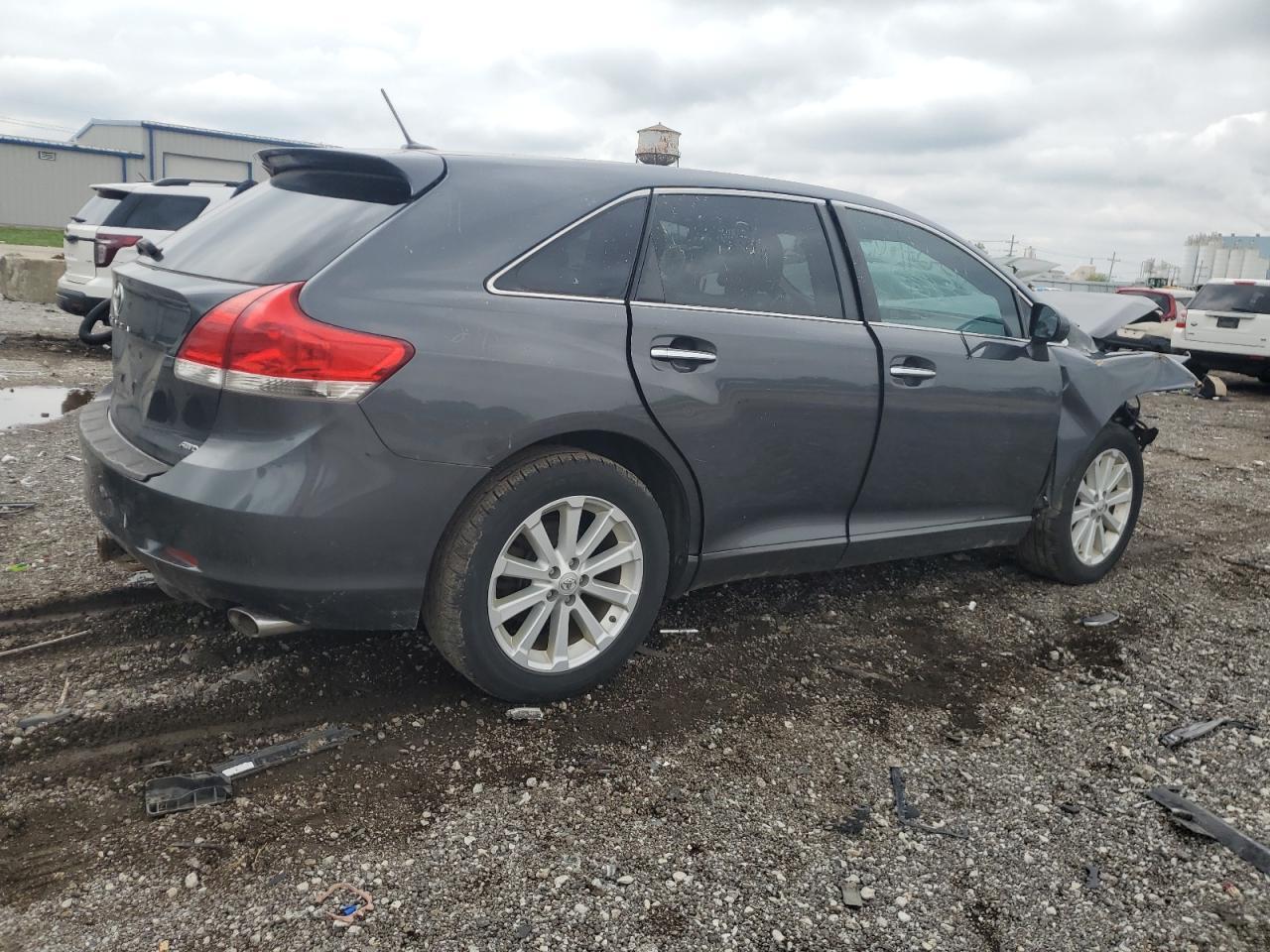 2011 TOYOTA VENZA