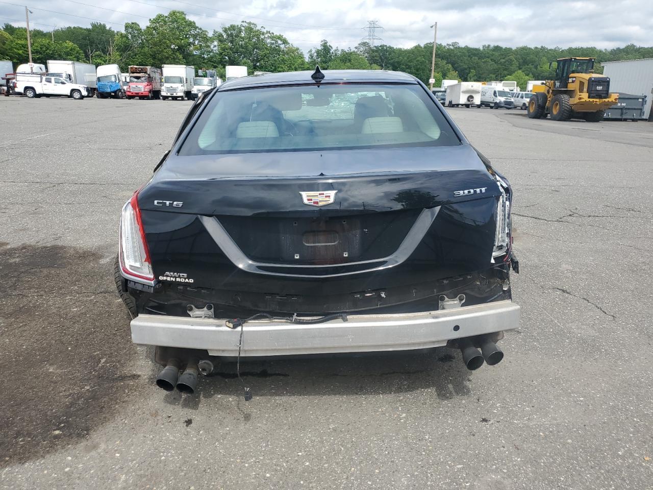 2016 CADILLAC CT6