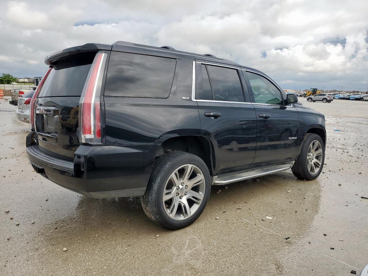 2015 GMC Yukon