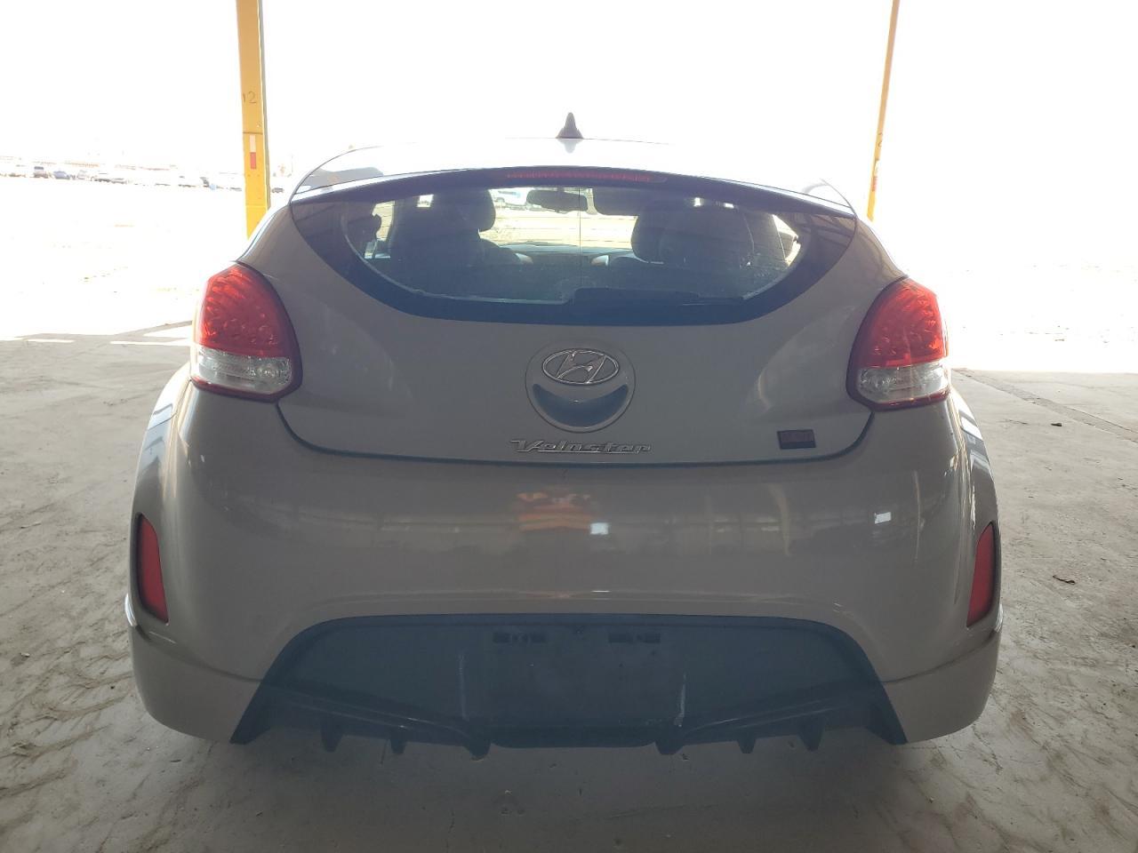 2013 HYUNDAI VELOSTER