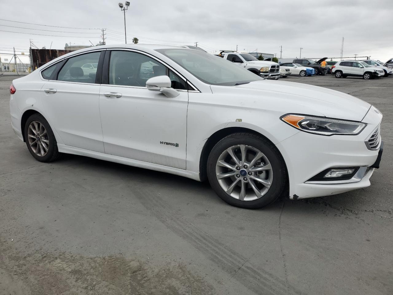 2017 FORD FUSION