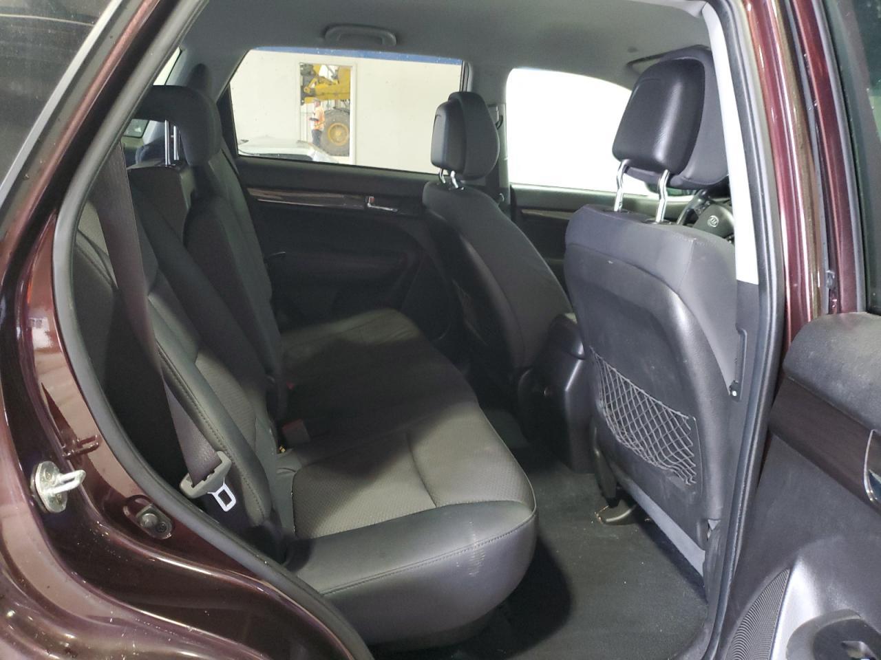 2011 KIA SORENTO