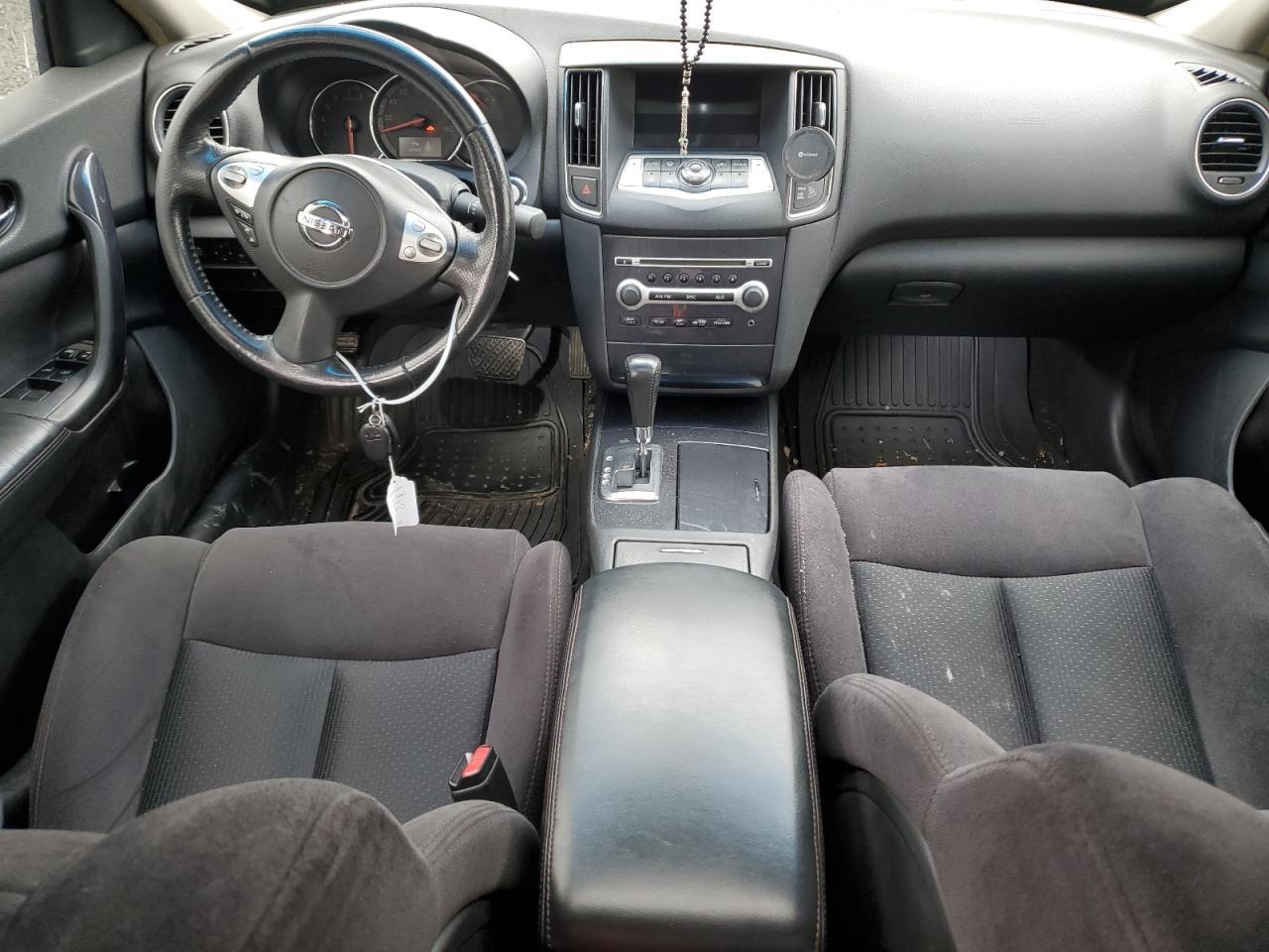 2014 NISSAN Maxima