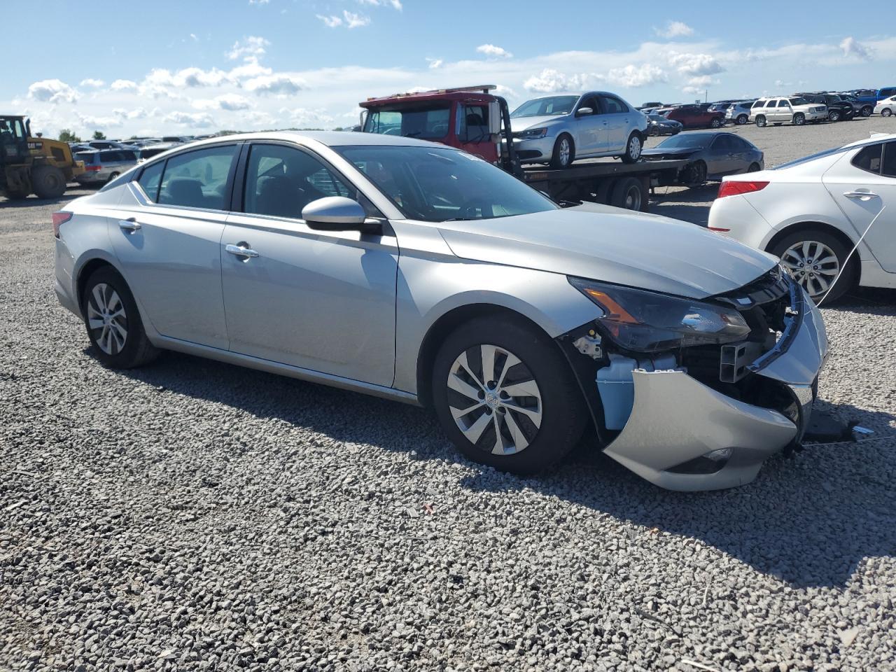 2022 NISSAN ALTIMA