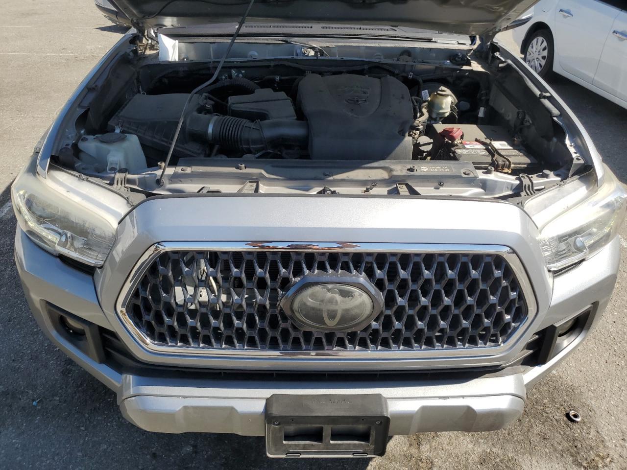 2018 TOYOTA TACOMA