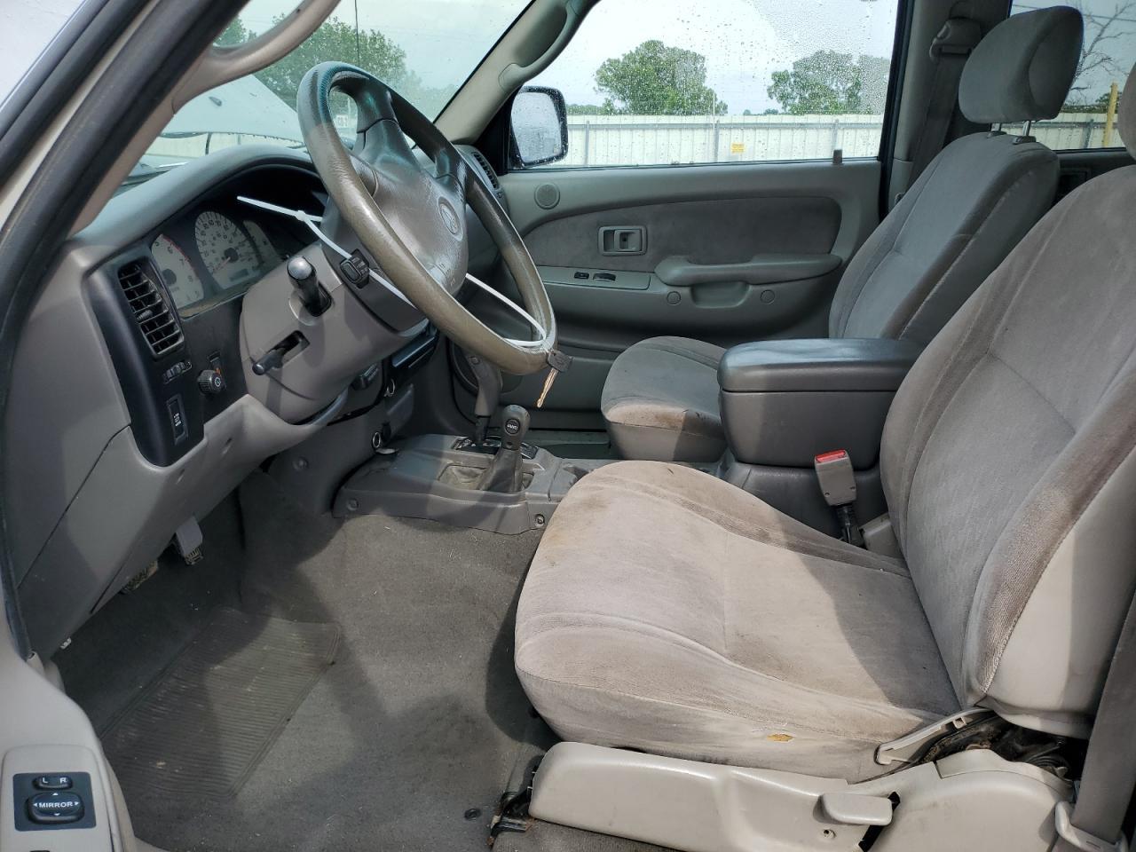2002 TOYOTA TACOMA