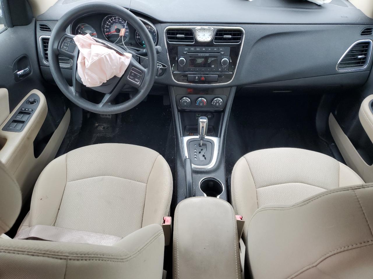 2012 CHRYSLER 200