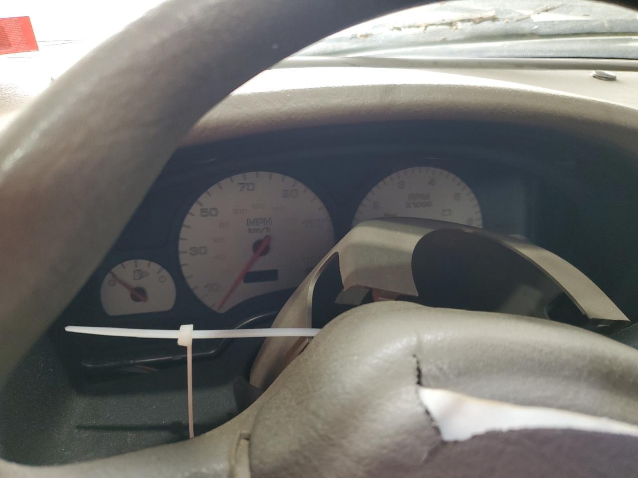 2004 SATURN Lw300