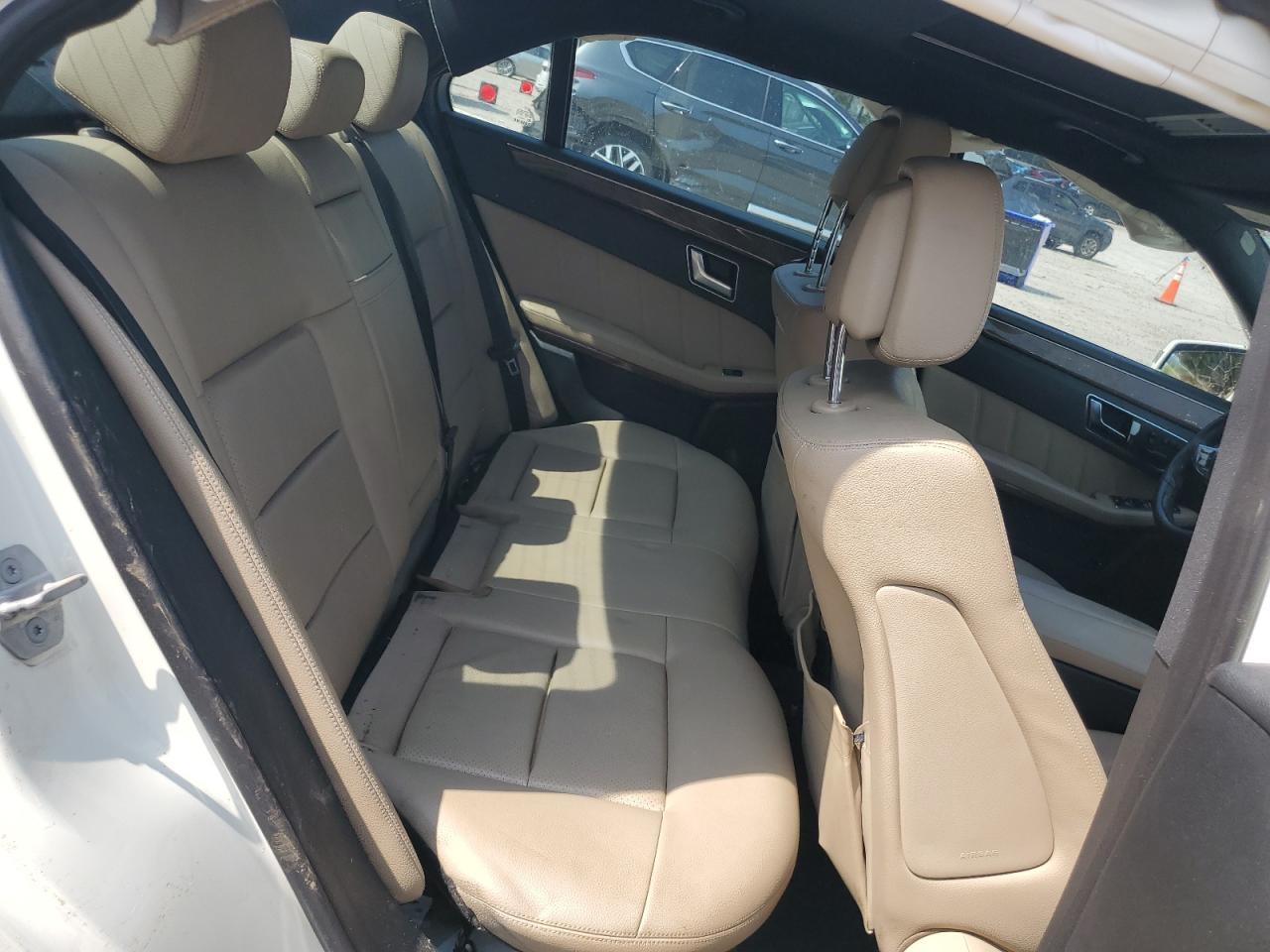 2012 MERCEDES-BENZ E-Class