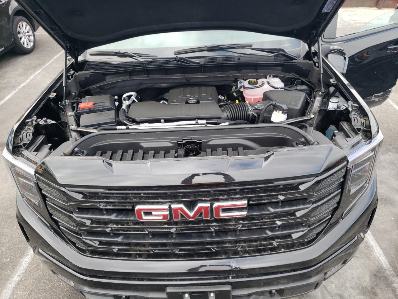 2025 GMC Sierra