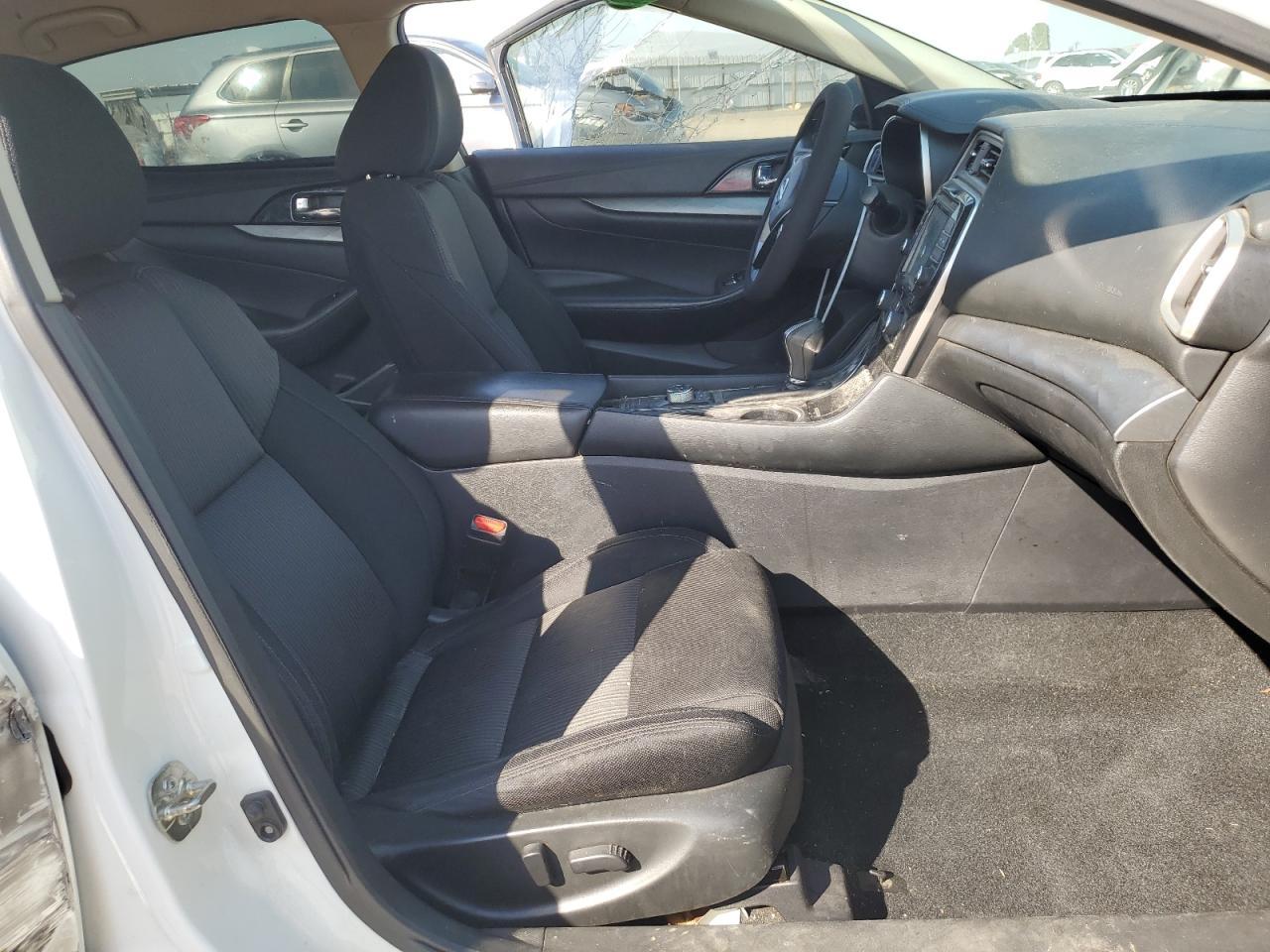 2017 NISSAN Maxima