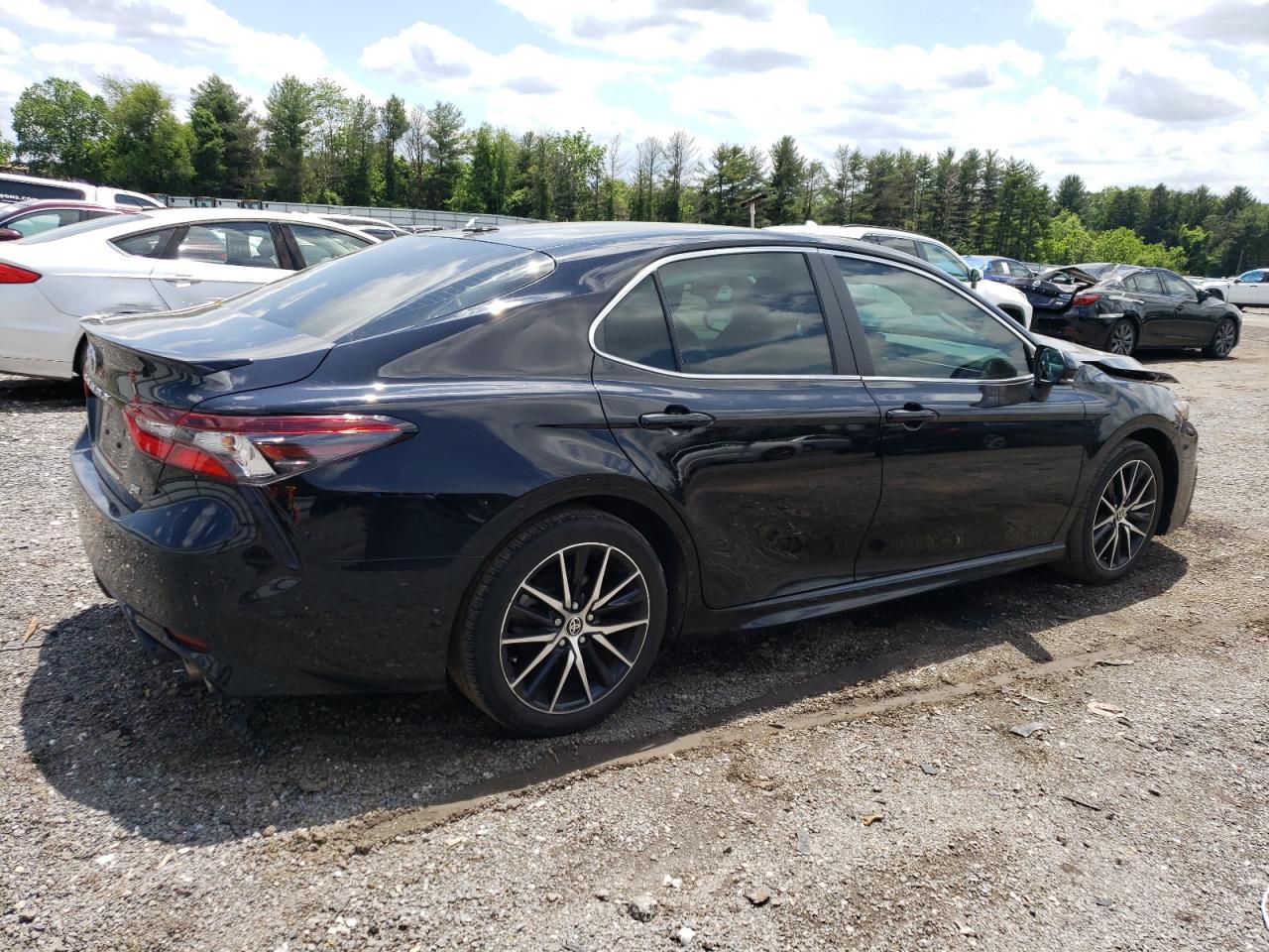 2023 TOYOTA CAMRY