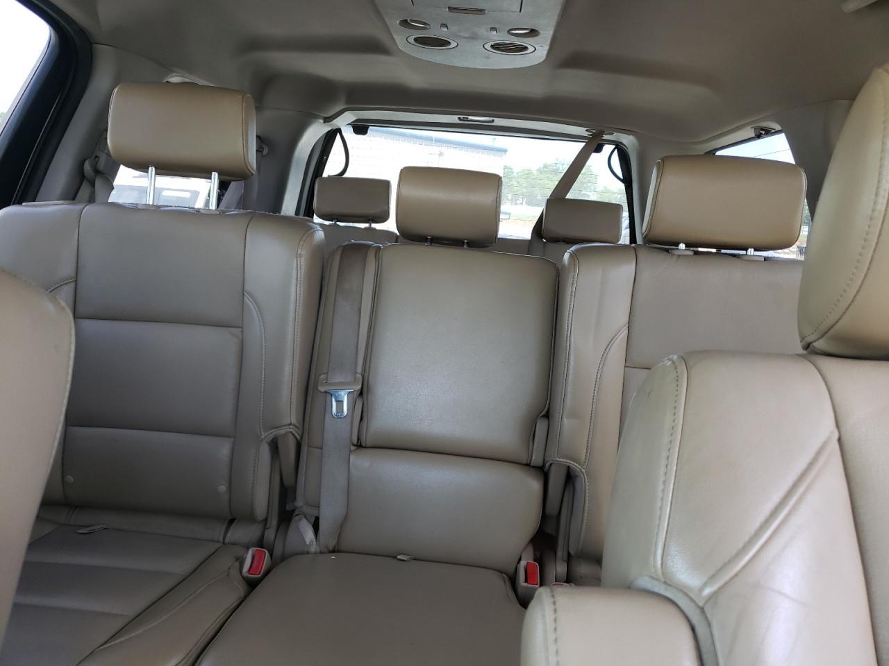 2011 NISSAN Armada
