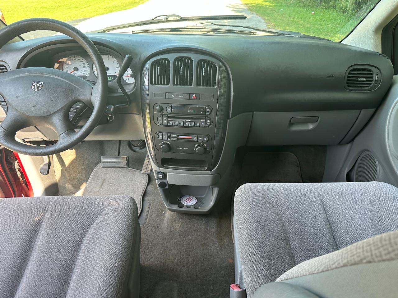 2006 DODGE CARAVAN