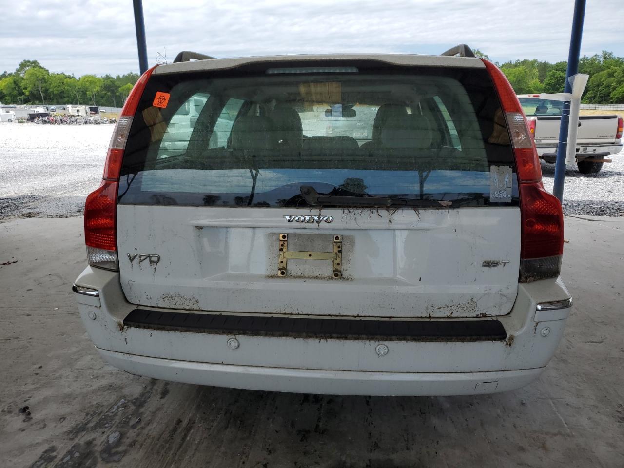 2006 VOLVO V70