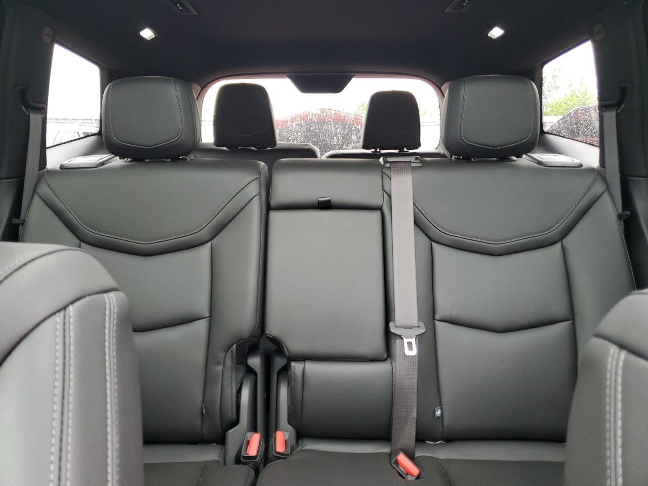 2024 CADILLAC XT6