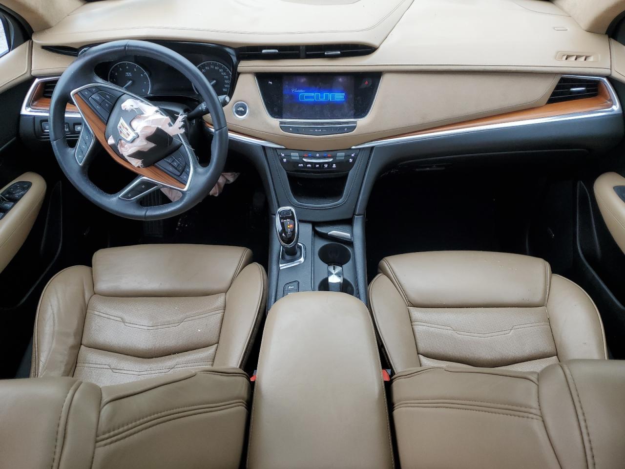 2017 CADILLAC XT5