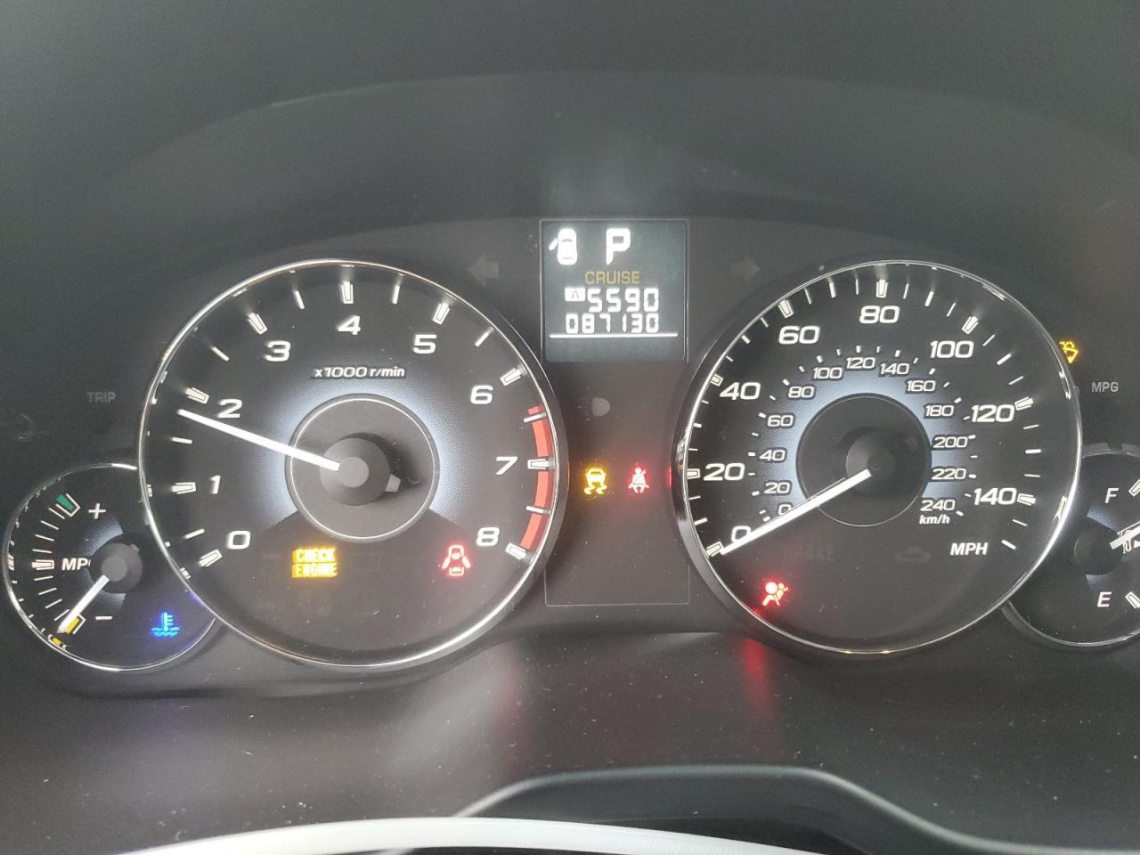 2010 SUBARU Legacy