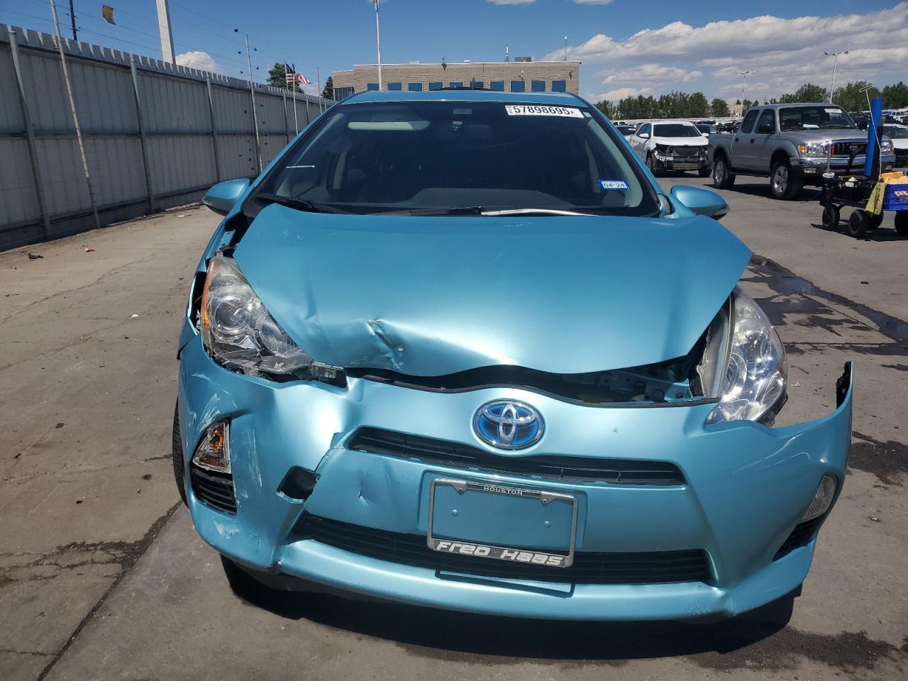 2013 TOYOTA Prius c