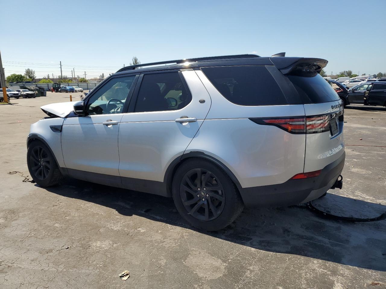 2017 LAND ROVER Discovery