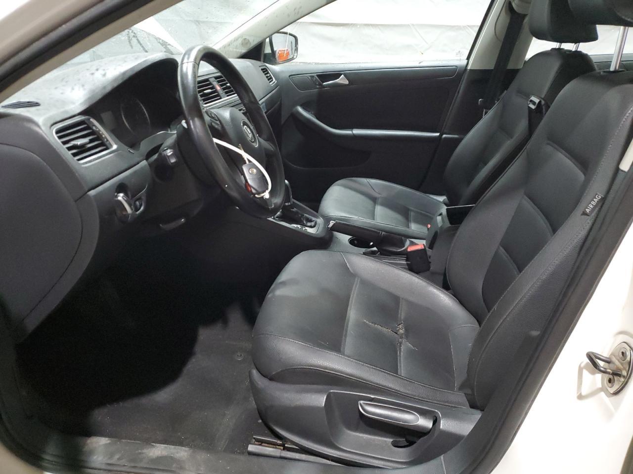 2012 VOLKSWAGEN JETTA