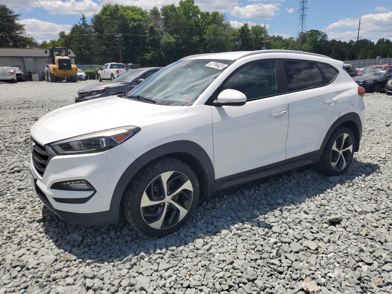 2016 HYUNDAI TUCSON