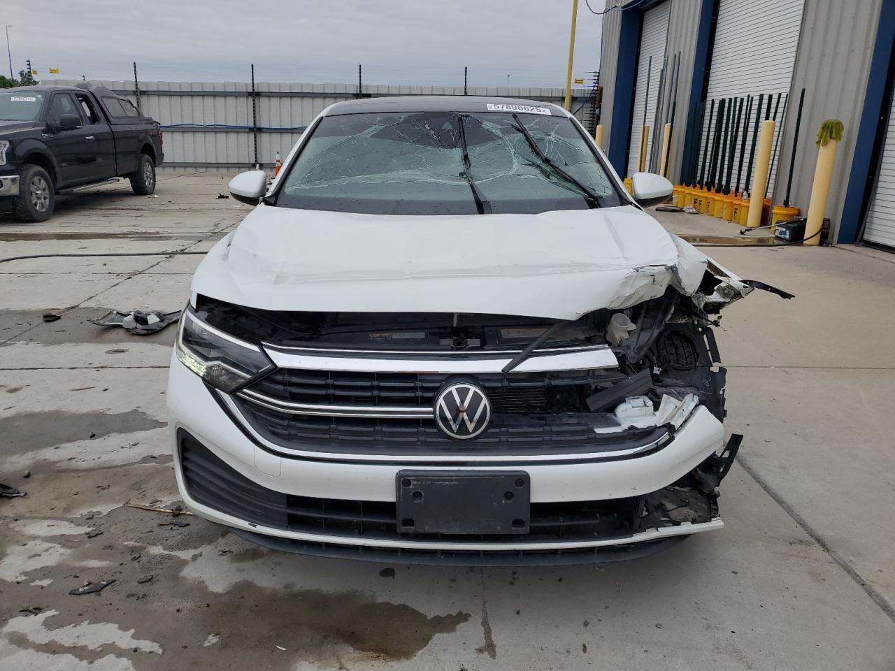 2023 VOLKSWAGEN JETTA