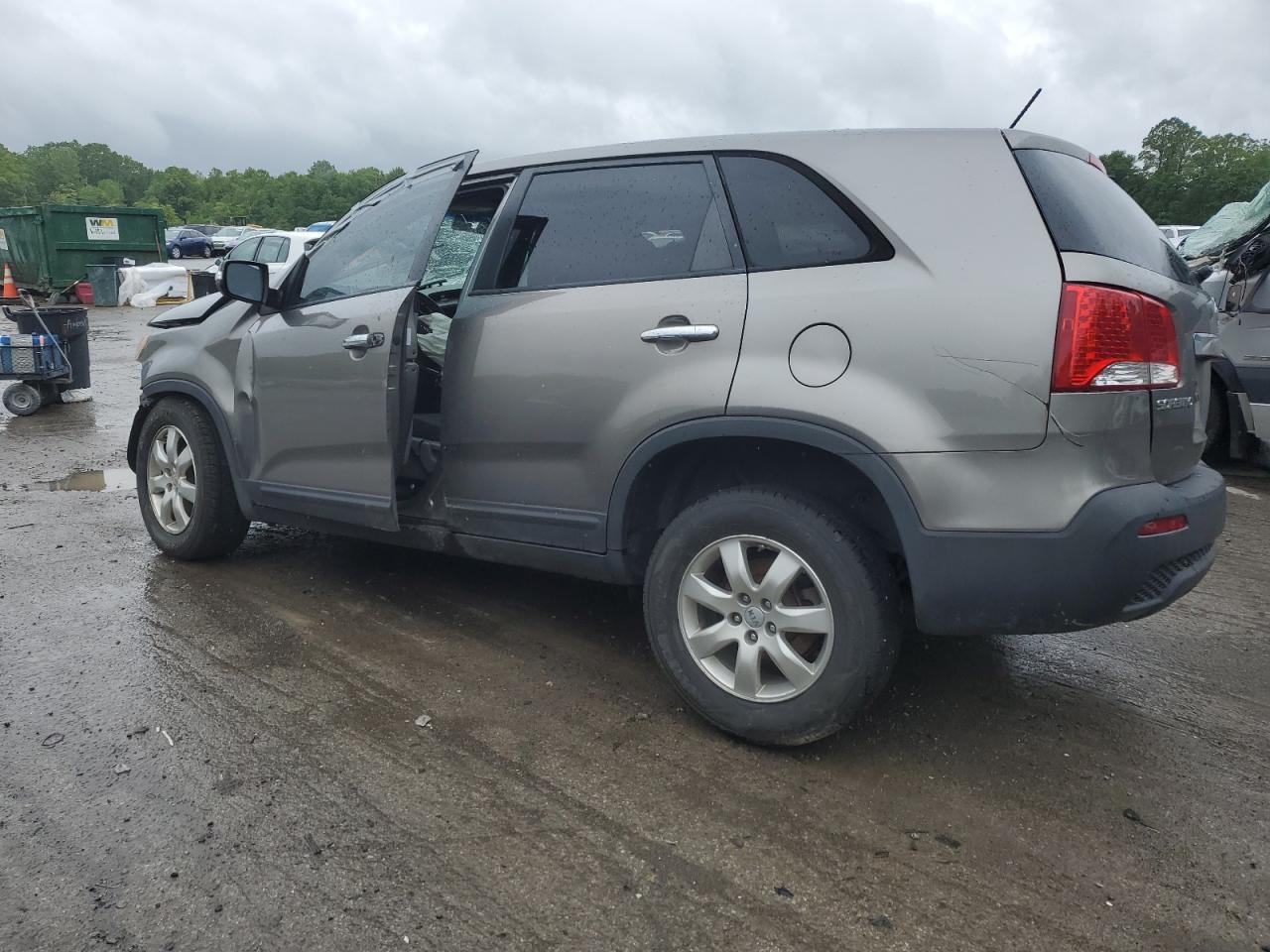 2011 KIA SORENTO
