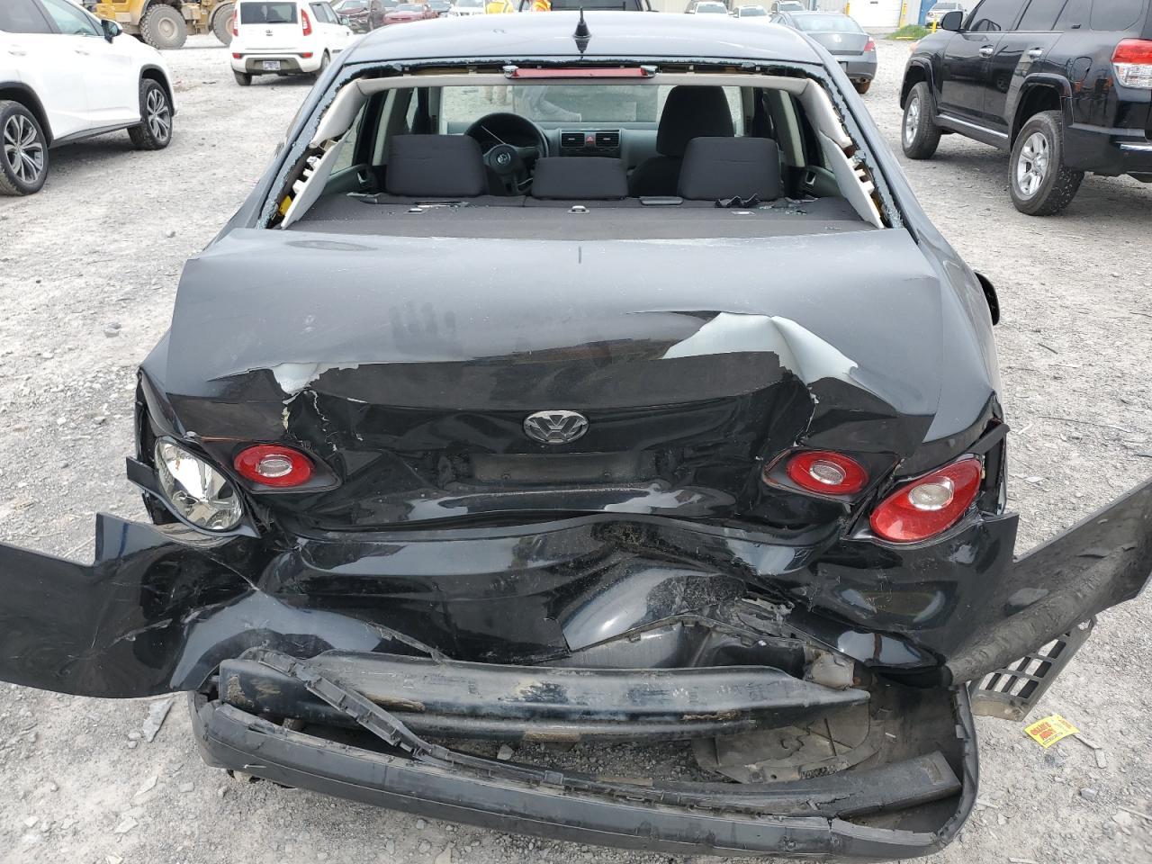2010 VOLKSWAGEN JETTA