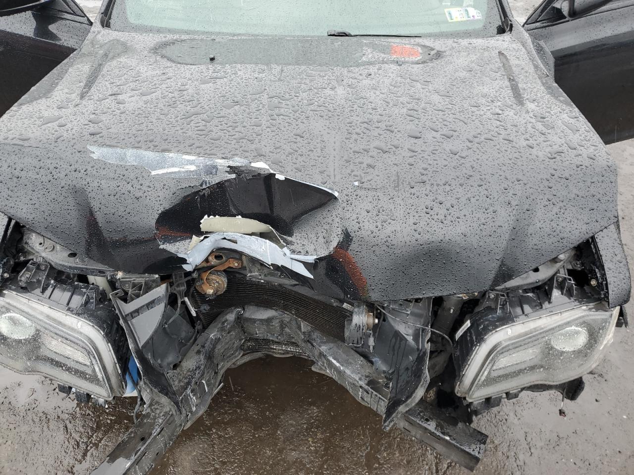 2019 CHRYSLER 300